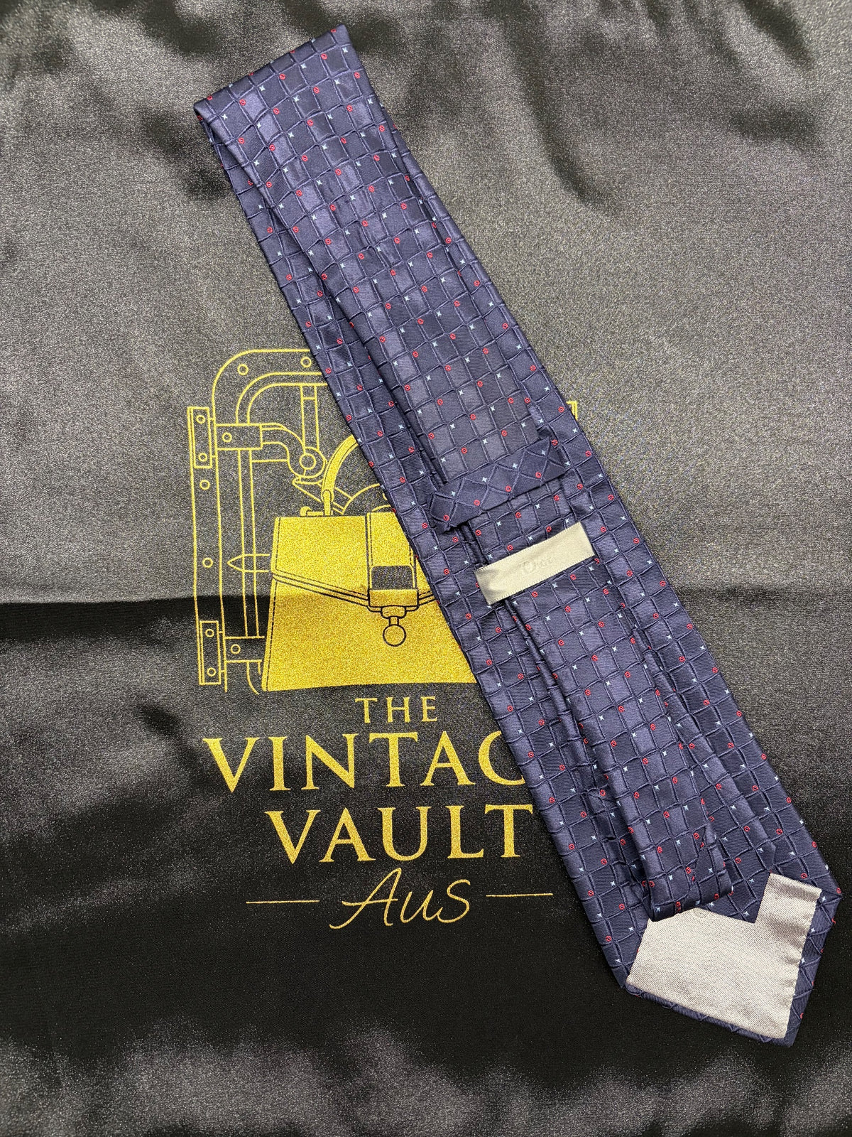 Dior Men's Navy Blue Geometric Pattern Silk Necktie - Image 2