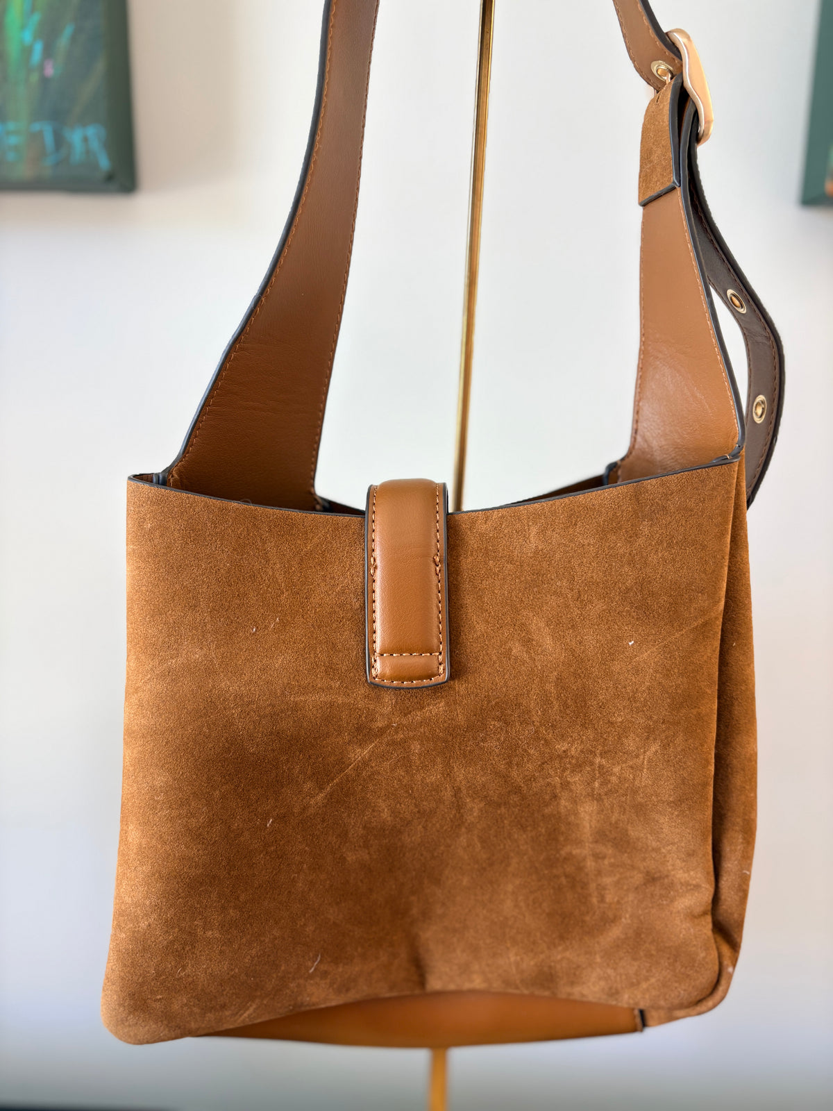 VVA383 - Coach Hadley Convertible Crossbody Bag in Suede - Image 2
