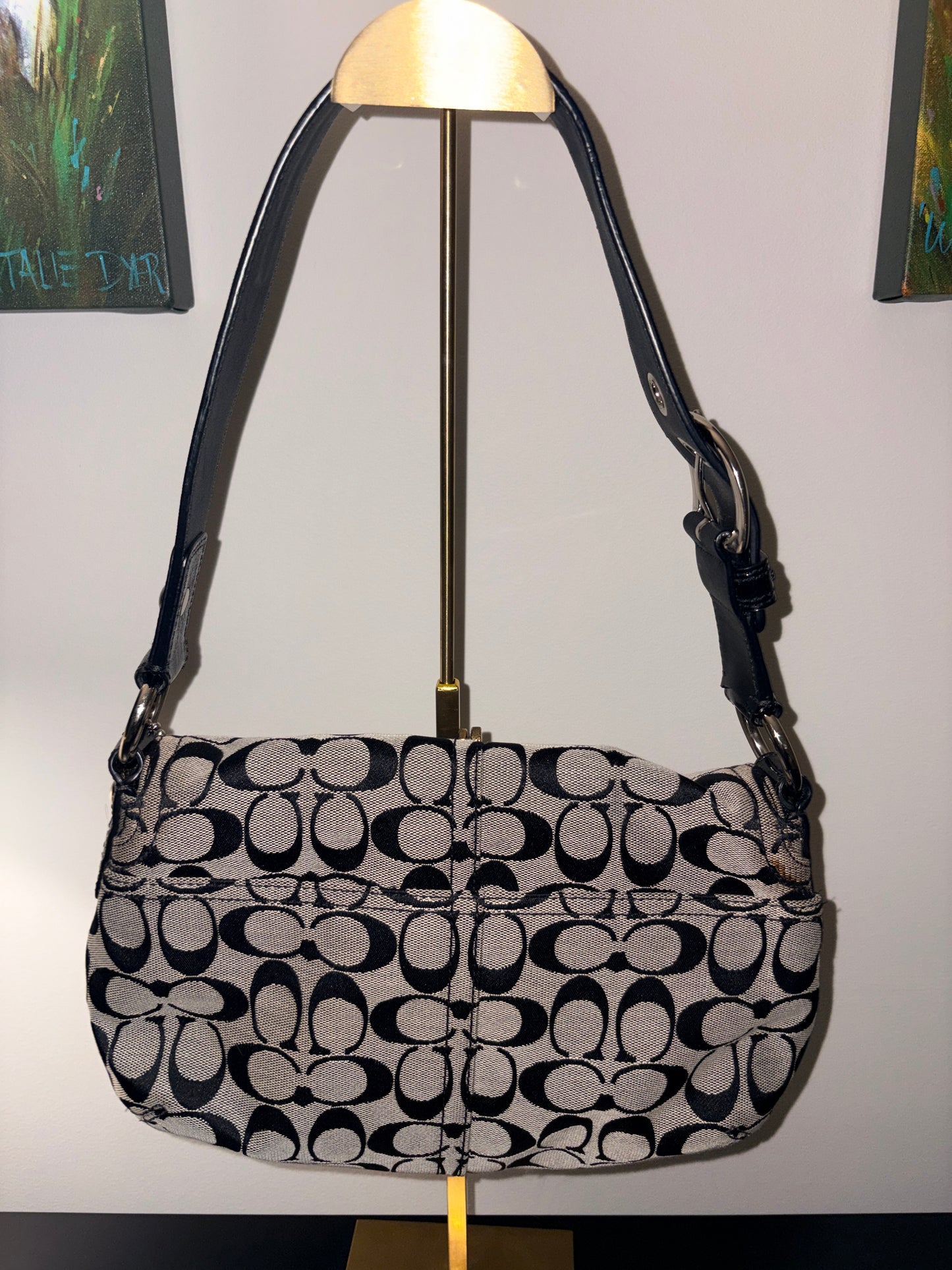 Signature 2010 F15663 Soho Buckle Flap Shoulder Bag - Black & Grey Jacquard - Image 2