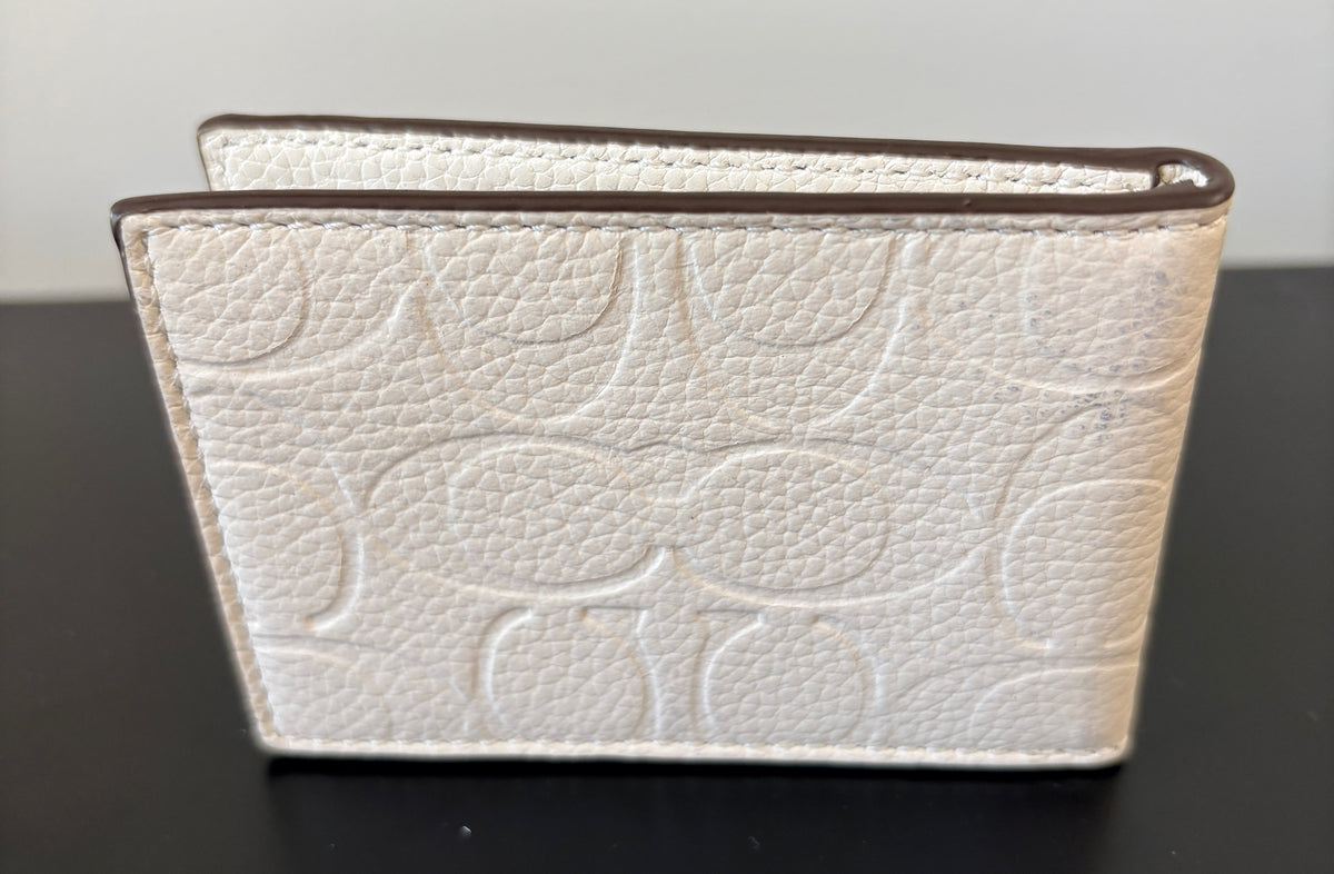 VVA337 - Coach Men's Signature Pebble Leather 3-in-1 Bifold Wallet - Versatile Slim Design - Image 2