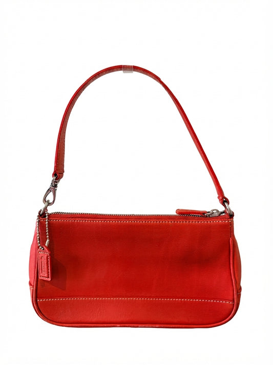 VVA343 - Coach 7785 Vintage Shoulder Bag - Classic Red Leather Zip-Top Design - Image 1