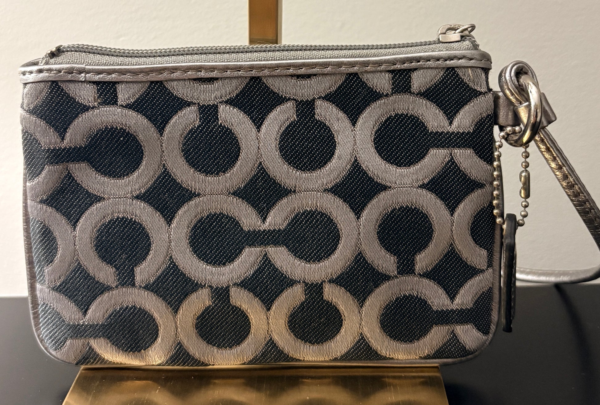 Coach Signature Op Art Metallic Wristlet - Grey Silver - Image 2