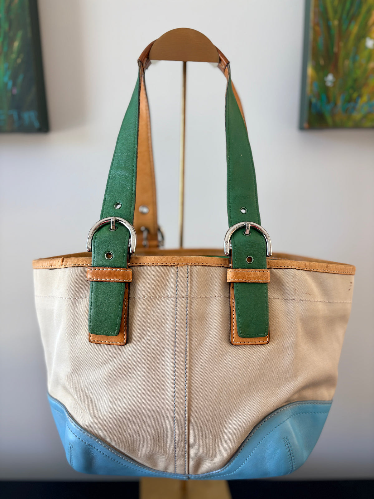 VVA338 - Coach Hamptons Weekend Tote Bag - Vintage Canvas and Leather with Daisy Charm - Image 2