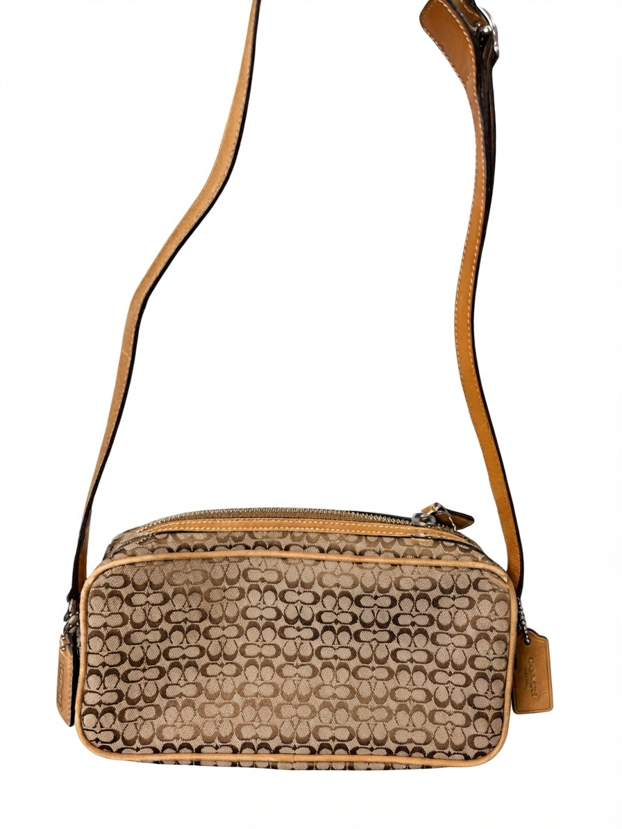 Coach 2004 CO4J-6134 Signature C Canvas Camera Bag - Tan Crossbody - Image 1