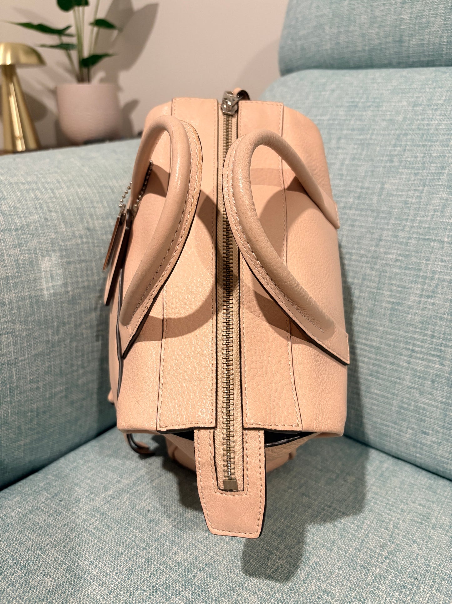 Vintage Coach Bleecker Mini Riley Carryall – Light Pink