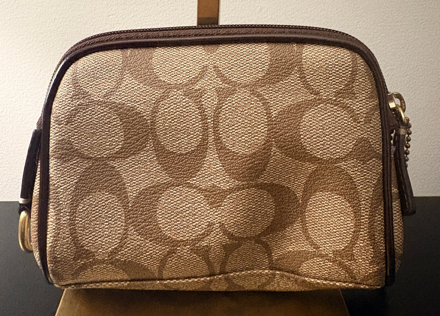 Coach Signature Canvas Cosmetic Case - Brown Horse & Carriage Logo - Image 2
