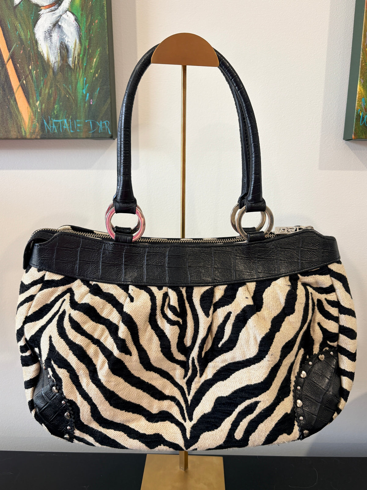 VVA376- Think Bee Handbag - Zebra Print With Heart Appliqués - Image 2