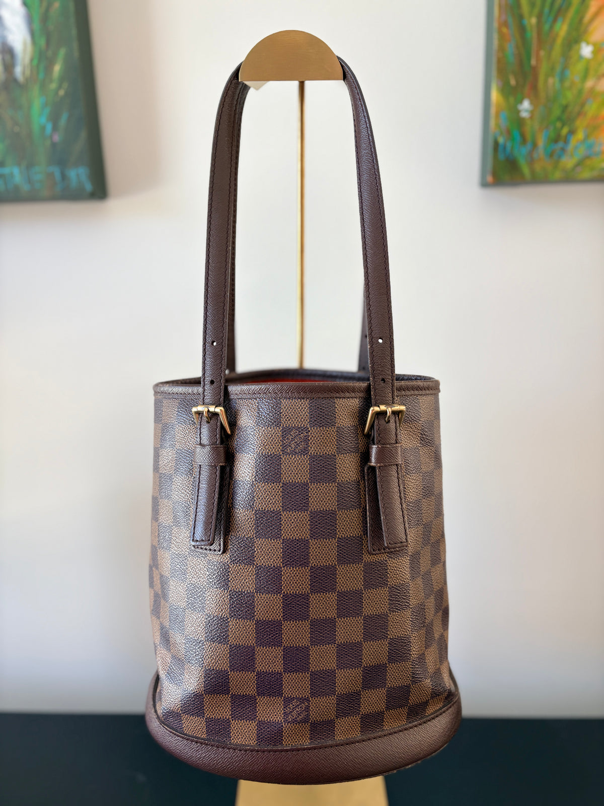 Louis Vuitton Damier Ebene Marais Bucket Bag - Iconic Shoulder Tote - Image 2