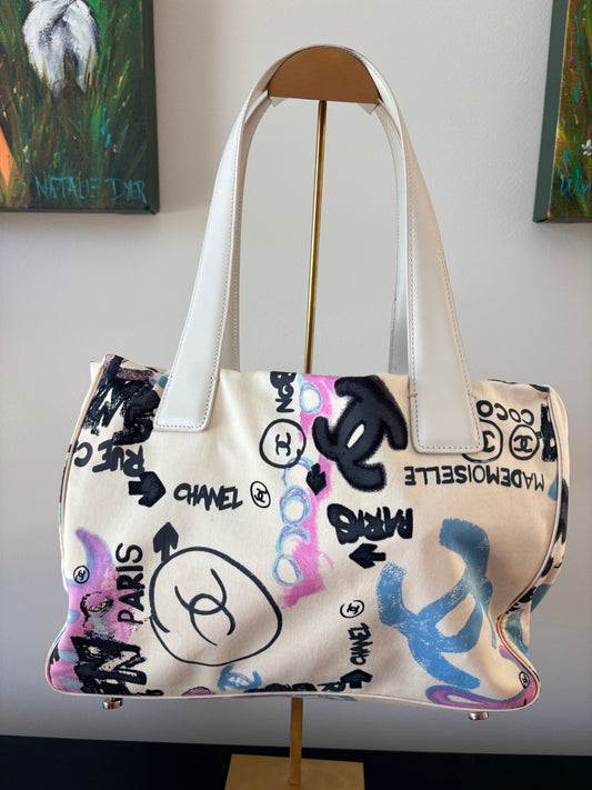 Chanel Graffiti Canvas Tote Bag - Iconic Street Art Print - Image 2