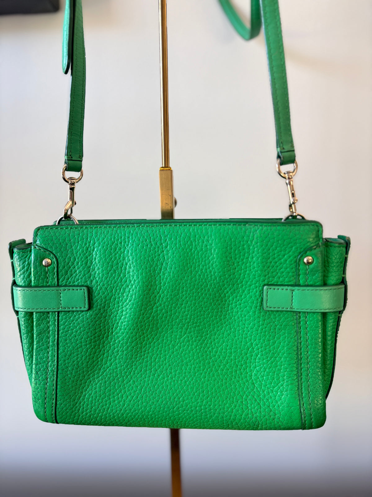 VVA255 Coach 2015 53032 Swagger Wristlet Crossbody - Vibrant Green Pebbled Leather - Image 2